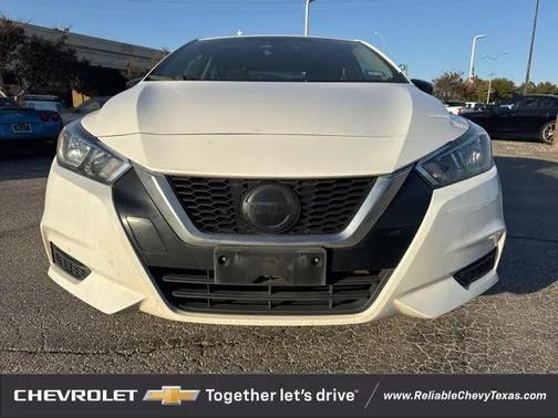 2021 Nissan Versa 1.6 S