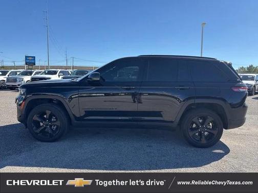 2023 Jeep Grand Cherokee Altitude