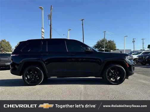 2023 Jeep Grand Cherokee Altitude