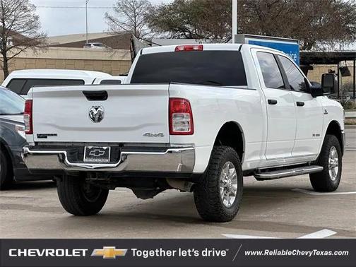 2024 RAM 2500 Big Horn Crew Cab 4x4 6'4' Box