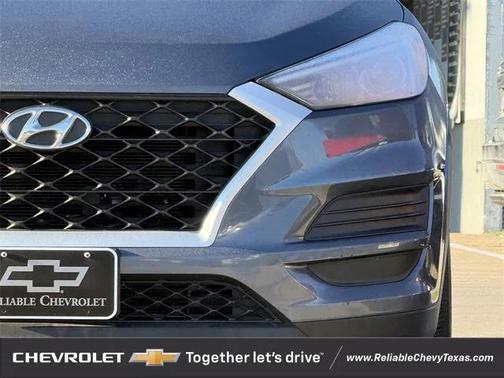 2021 Hyundai TUCSON SE