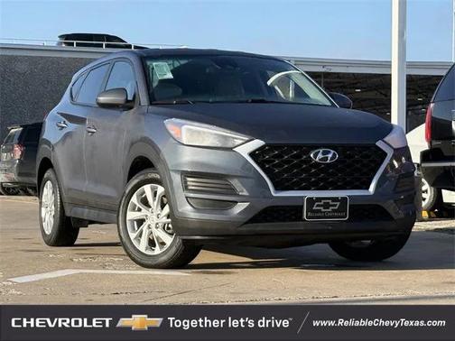2021 Hyundai TUCSON SE