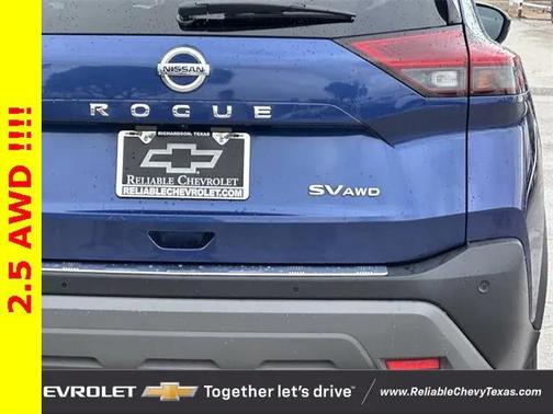 2021 Nissan Rogue SV