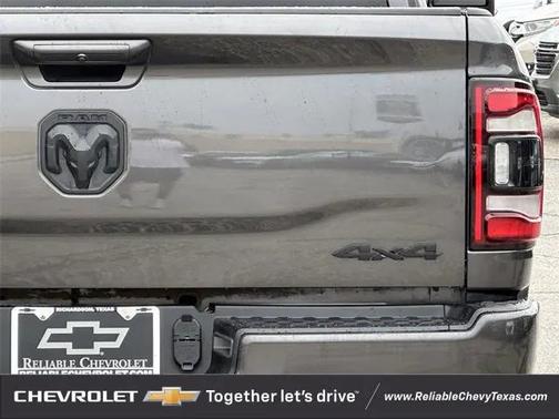 2023 RAM 2500 Big Horn Crew Cab 4x4 6'4' Box