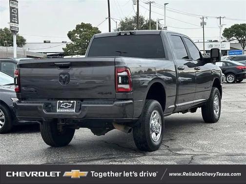 2023 RAM 2500 Big Horn Crew Cab 4x4 6'4' Box