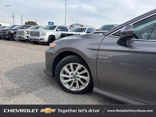 2024 Toyota Camry LE