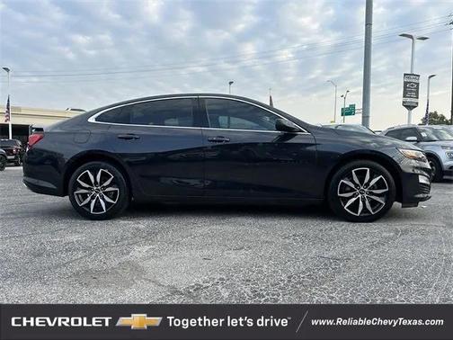 2022 Chevrolet Malibu FWD RS