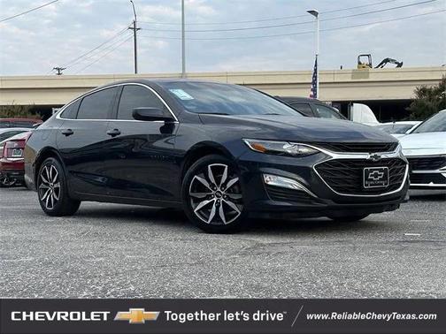 2022 Chevrolet Malibu FWD RS