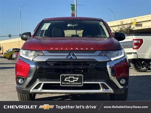 2020 Mitsubishi Outlander ES