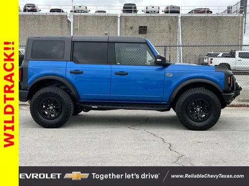 2023 Ford Bronco Base