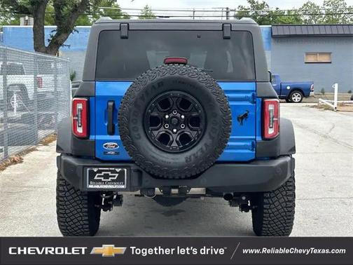 2023 Ford Bronco Base