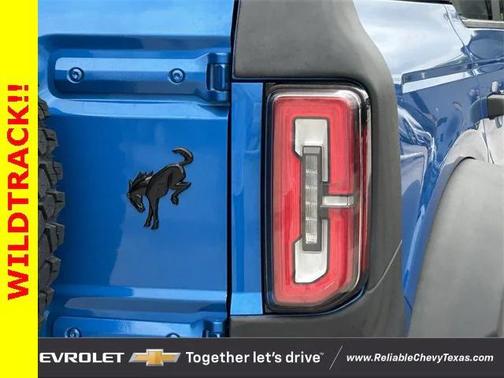 2023 Ford Bronco Base