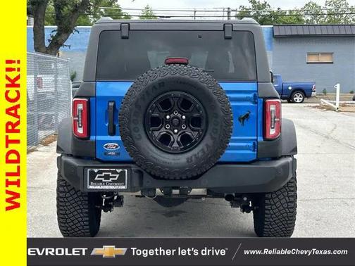 2023 Ford Bronco Base