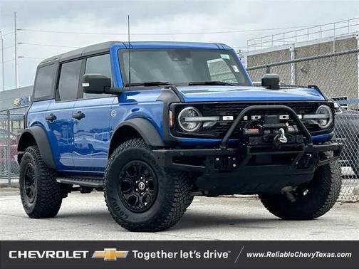 2023 Ford Bronco Base