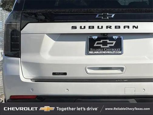 2025 Chevrolet Suburban 4WD Z71