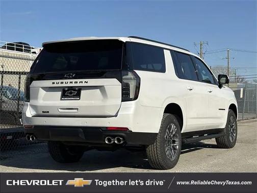 2025 Chevrolet Suburban 4WD Z71