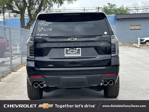2025 Chevrolet Suburban 4WD Z71