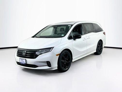 Platinum White Pearl 2023 Honda Odyssey Sport