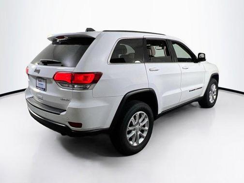 2022 Jeep Grand Cherokee Laredo