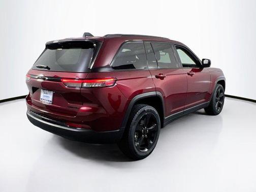 2023 Jeep Grand Cherokee Limited X