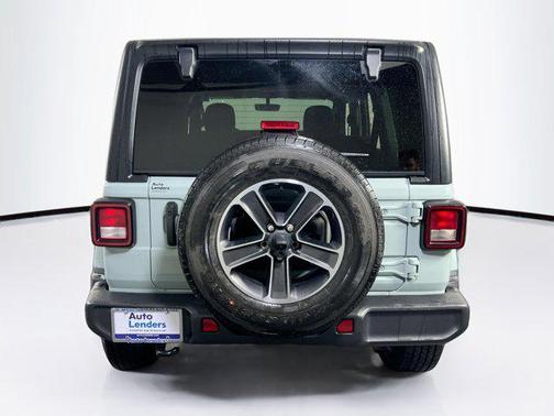 2023 Jeep Wrangler 4-Door Sahara 4x4