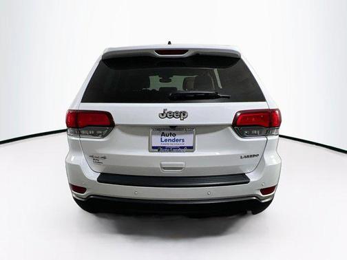 2022 Jeep Grand Cherokee Laredo