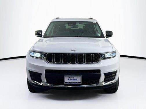 2021 Jeep Grand Cherokee L Laredo