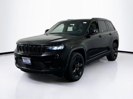 2022 Jeep Grand Cherokee Altitude
