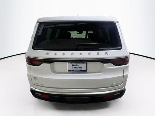2022 Jeep Wagoneer Series III 4x4