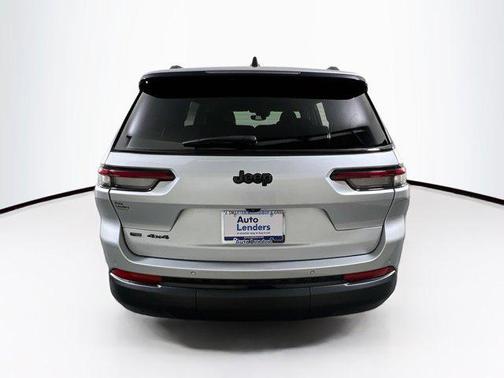 2022 Jeep Grand Cherokee L Altitude