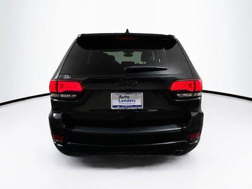 2022 Jeep Grand Cherokee Laredo