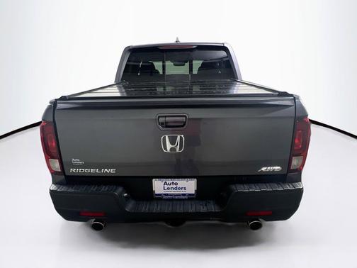 Modern Steel Metallic 2023 Honda Ridgeline RTL