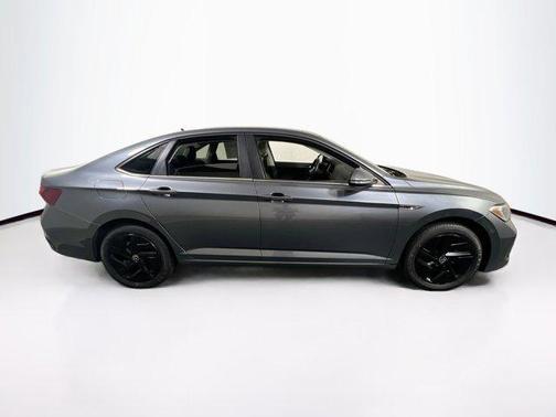 2022 Volkswagen Jetta 1.5T SEL