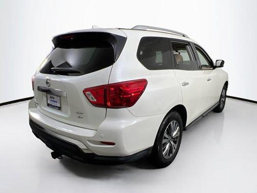 2020 Nissan Pathfinder SV 4WD