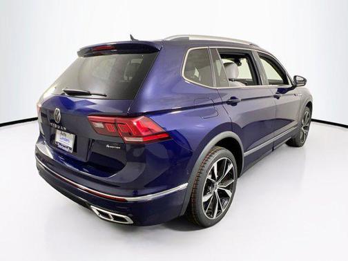 2022 Volkswagen Tiguan 2.0T SEL R-Line 4MOTION
