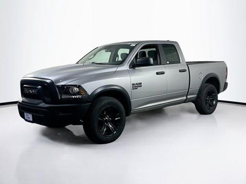 2022 RAM 1500 Classic Warlock Quad Cab 4x4 6'4' Box