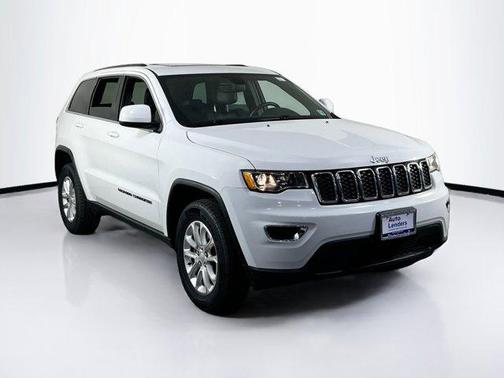 2022 Jeep Grand Cherokee Laredo