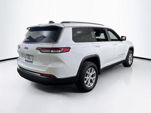 2021 Jeep Grand Cherokee L Laredo