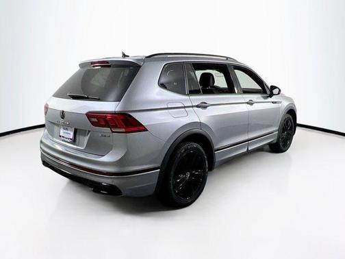 2022 Volkswagen Tiguan 2.0T SE R-Line Black 4MOTION