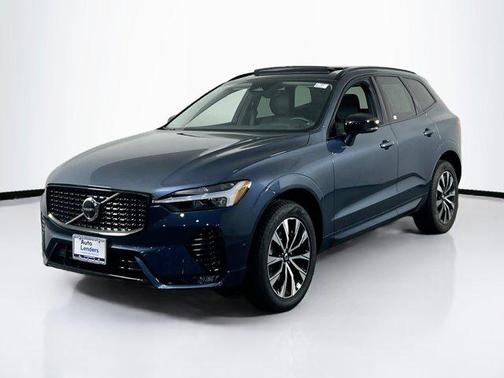 2024 Volvo XC60 B5 Plus Dark Theme