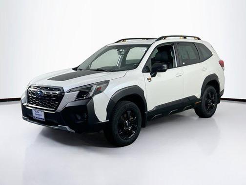 Crystal White Pearl 2022 Subaru Forester Wilderness