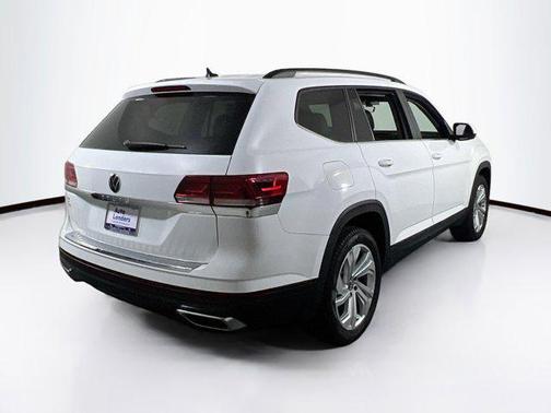2022 Volkswagen Atlas 2.0T SE w/Technology
