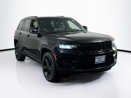 2022 Jeep Grand Cherokee Altitude
