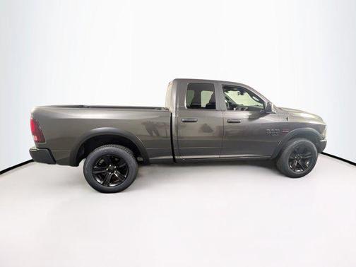 2022 RAM 1500 Classic Warlock Quad Cab 4x4 6'4' Box