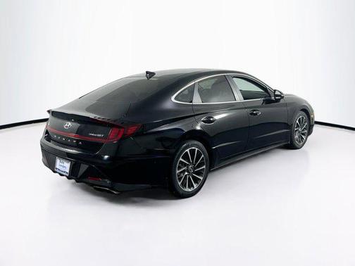 2023 Hyundai SONATA Limited