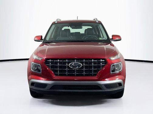 2024 Hyundai VENUE Limited