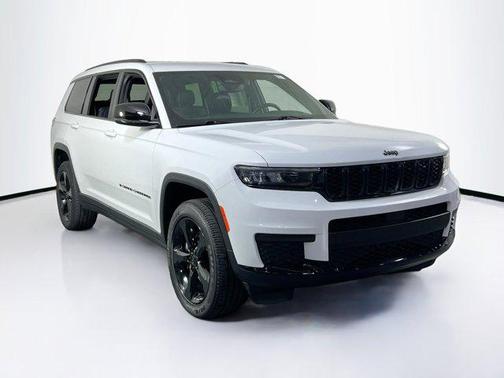 2022 Jeep Grand Cherokee L Altitude