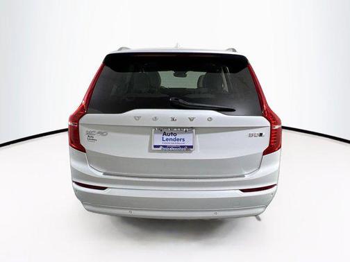 2023 Volvo XC90 B5 Core