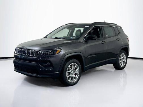 2023 Jeep Compass Latitude Lux