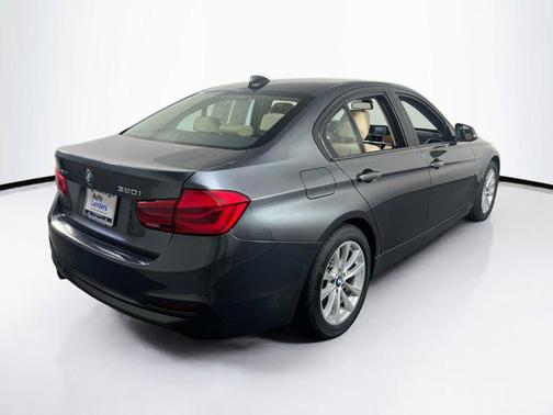 2018 BMW 320 i